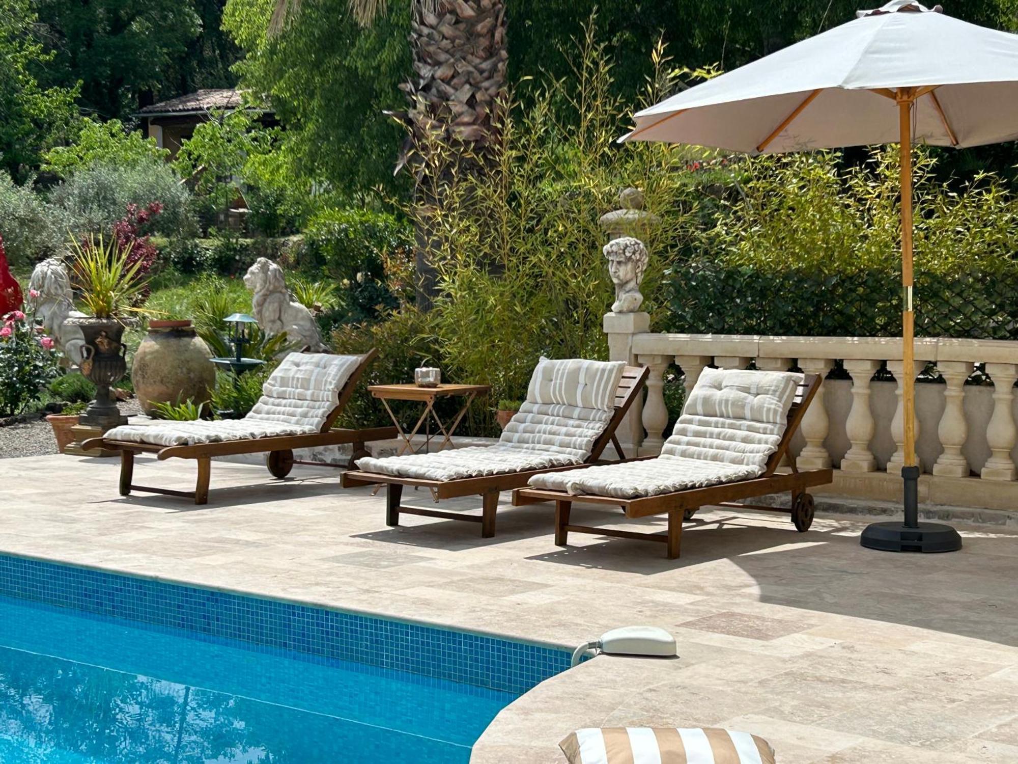 Bastide Des Hesperides Apartamento Flayosc Exterior foto