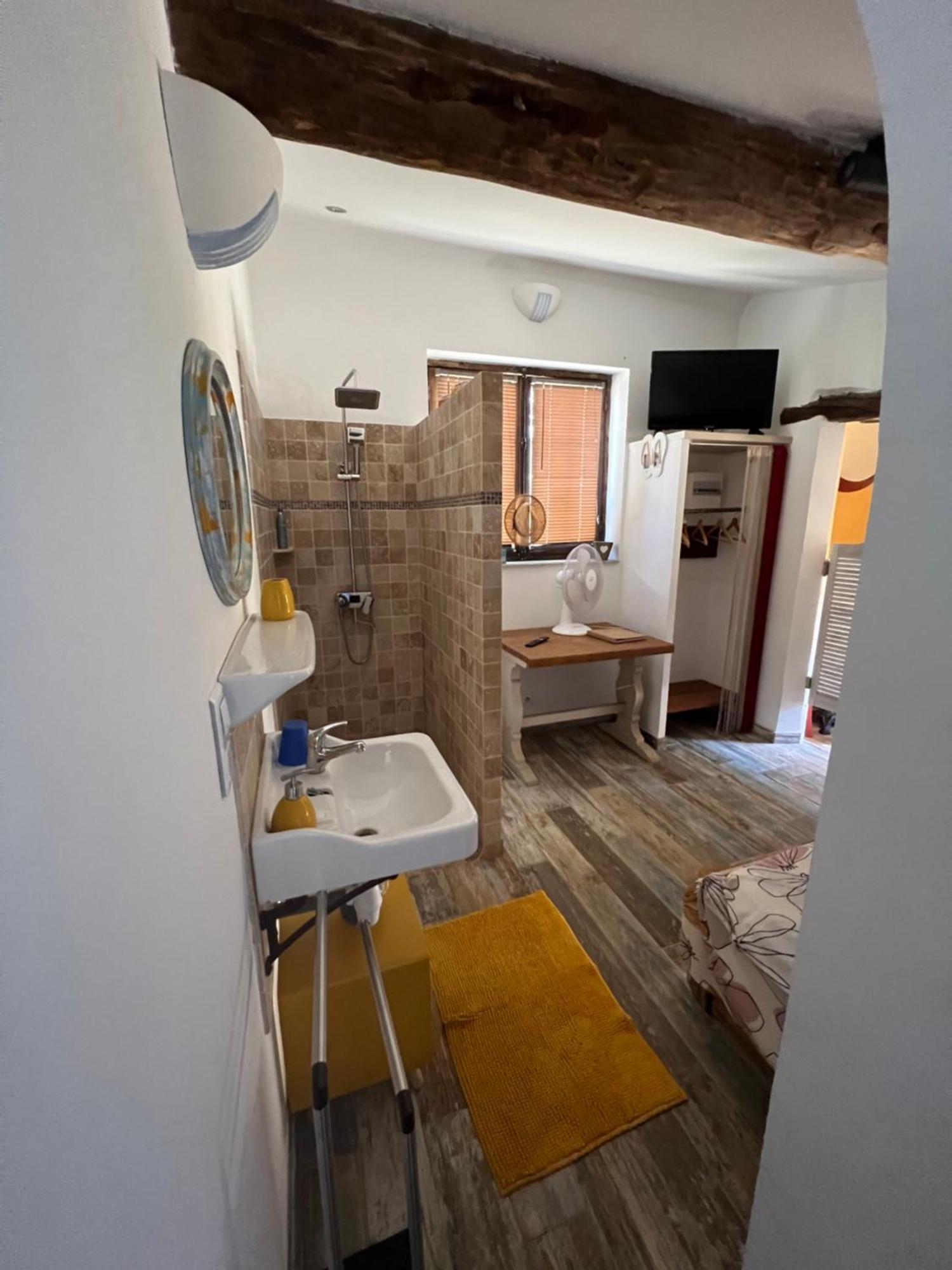 Bastide Des Hesperides Apartamento Flayosc Exterior foto