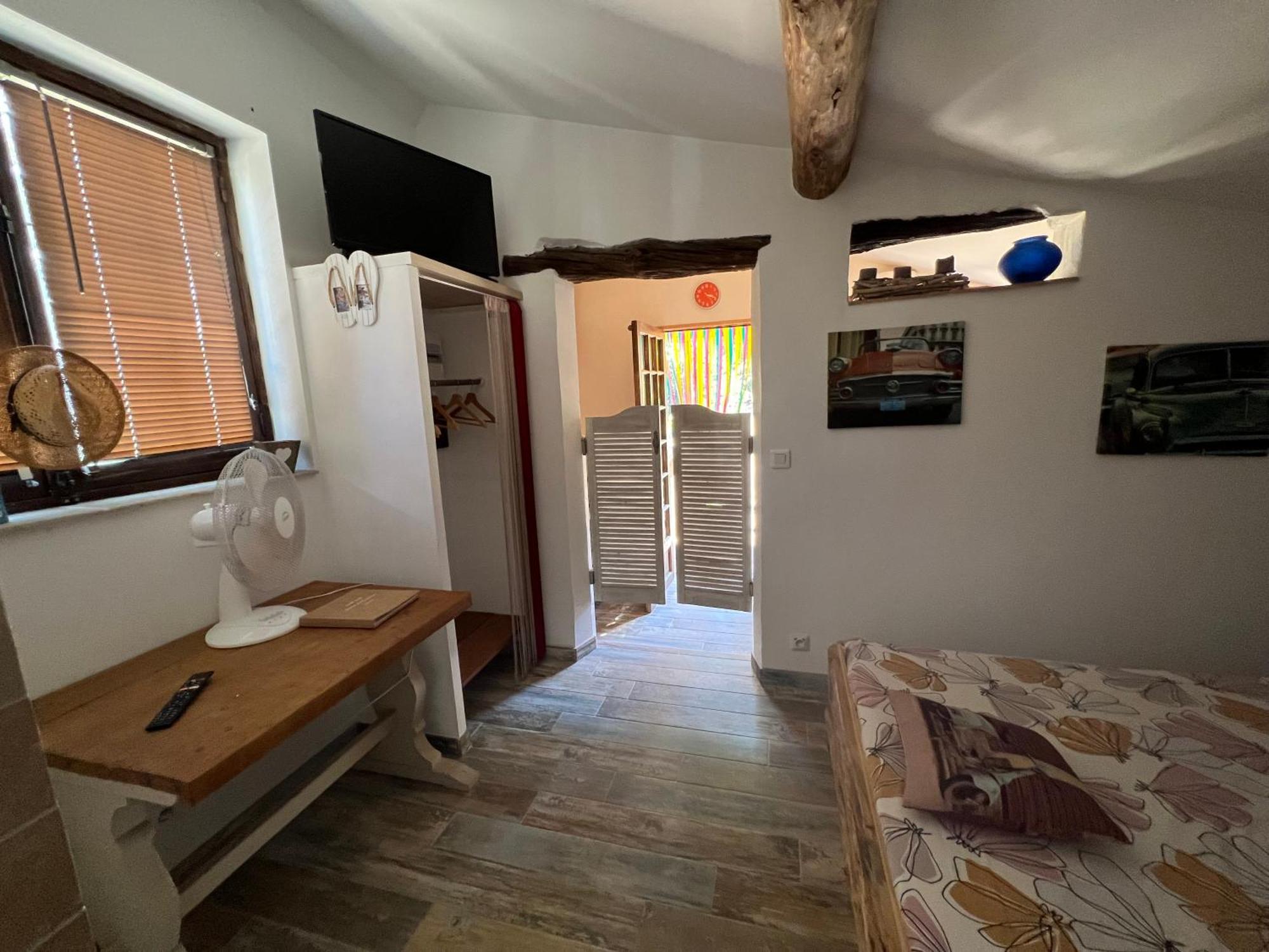 Bastide Des Hesperides Apartamento Flayosc Exterior foto