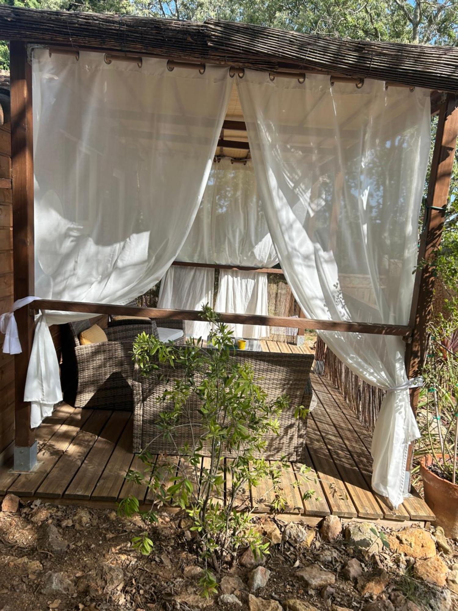 Bastide Des Hesperides Apartamento Flayosc Exterior foto